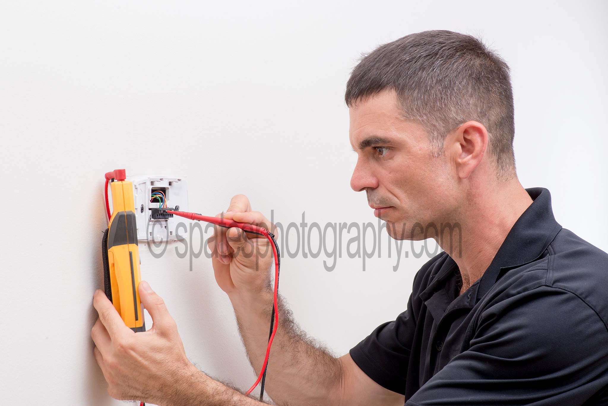 Checking Voltage HVAC Training for Beginners